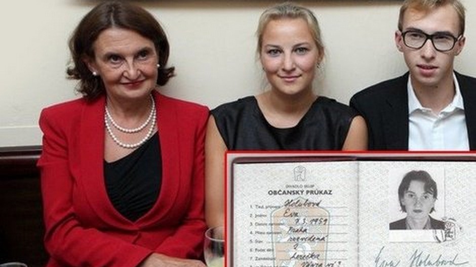 Eva Holubová hl
